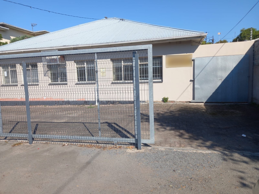 Commercial Property for Sale in Southernwood Eastern Cape